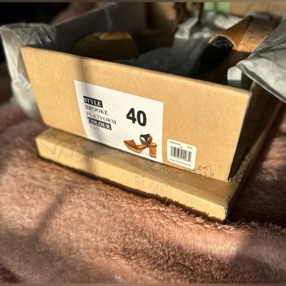 NIB Free People Women's Brooke Platform Tan Size 40 - Picture 6 of 7